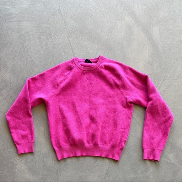 Monrow Pink Crew Neck Pull Over Sweater - Picture 2 of 7